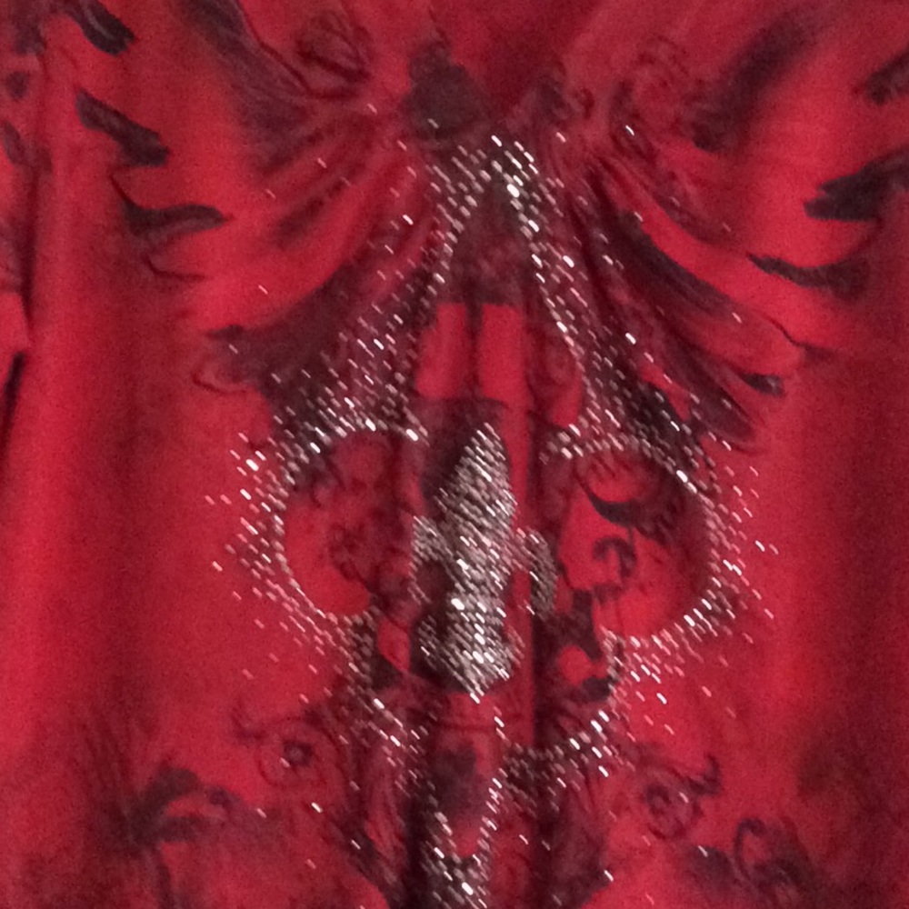Shirt - Picture 2 of 3